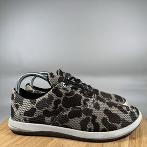 Strike Movement Chill Pill Transit Green Camo Women's 8.5 Shoes Sneakers